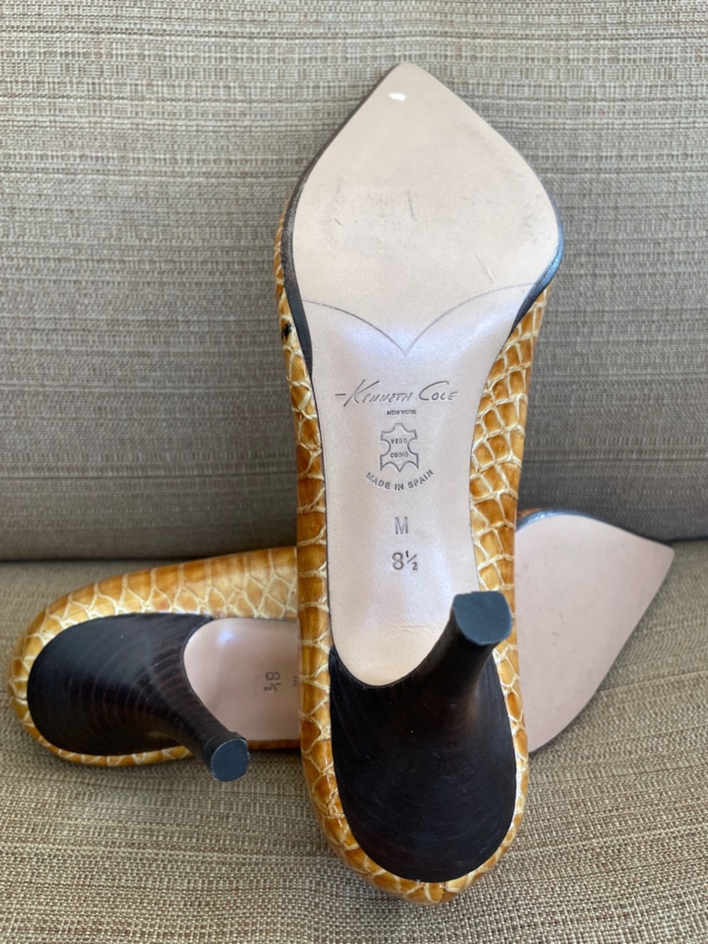 Kenneth Cole Tan Croc-Embossed Pointed Mid Heel Pumps - Picture 8 of 8